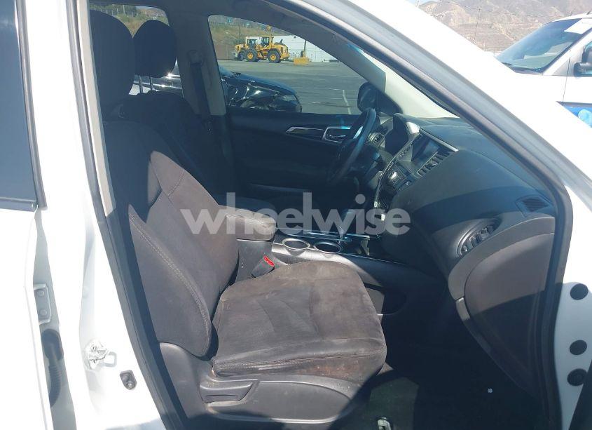 Photo 5 of 2013 Nissan Pathfinder S (VIN 5N1AR2MN8DC690656)