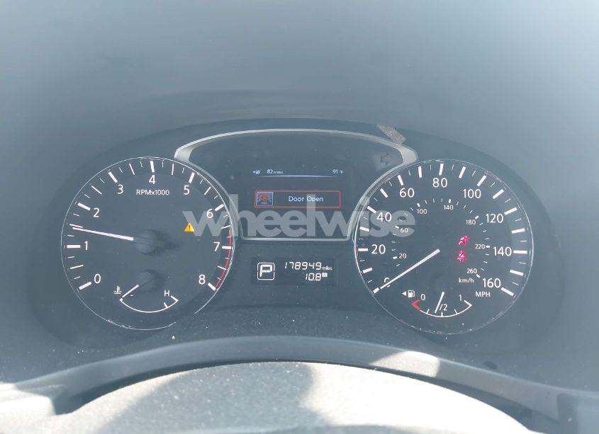 Photo 7 of 2013 Nissan Pathfinder S (VIN 5N1AR2MN8DC690656)