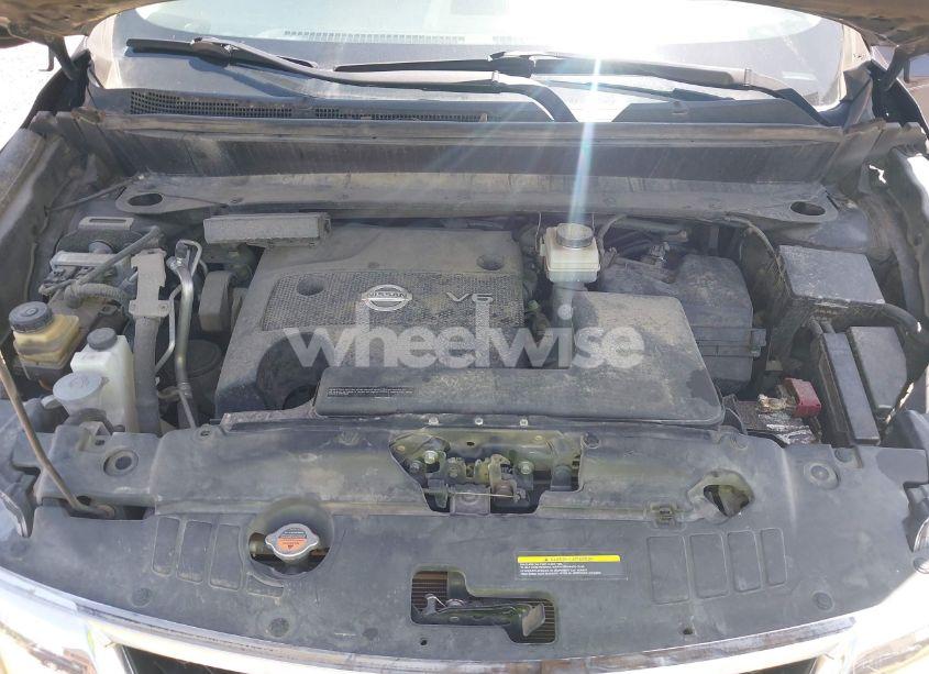 Photo 10 of 2014 Nissan Pathfinder SV (VIN 5N1AR2MN8EC652538)