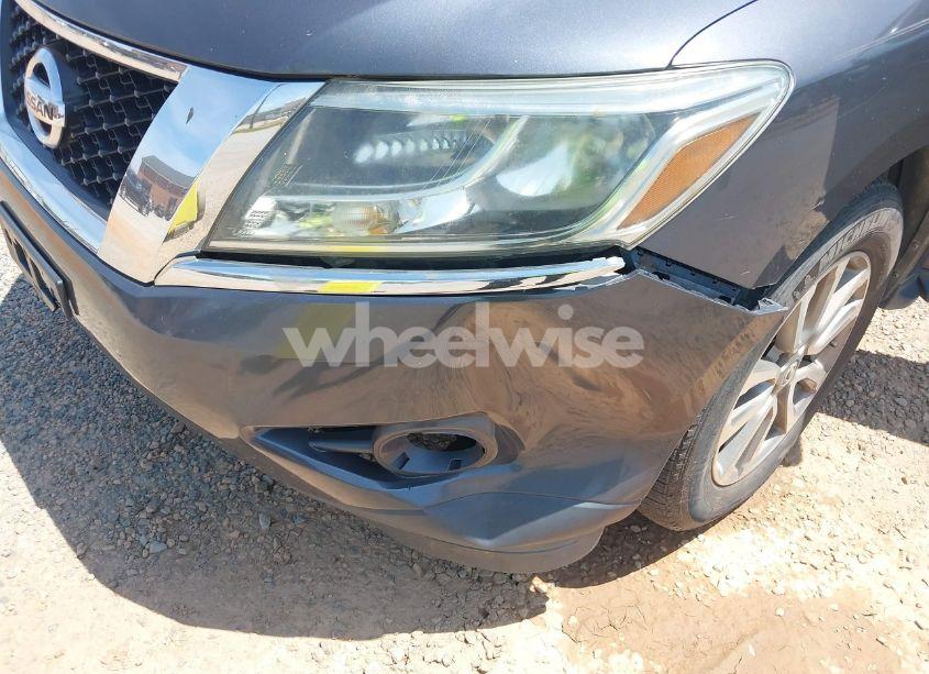 Photo 6 of 2014 Nissan Pathfinder SV (VIN 5N1AR2MN8EC652538)