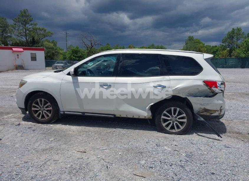 Photo 14 of 2014 Nissan Pathfinder S (VIN 5N1AR2MN8EC671607)