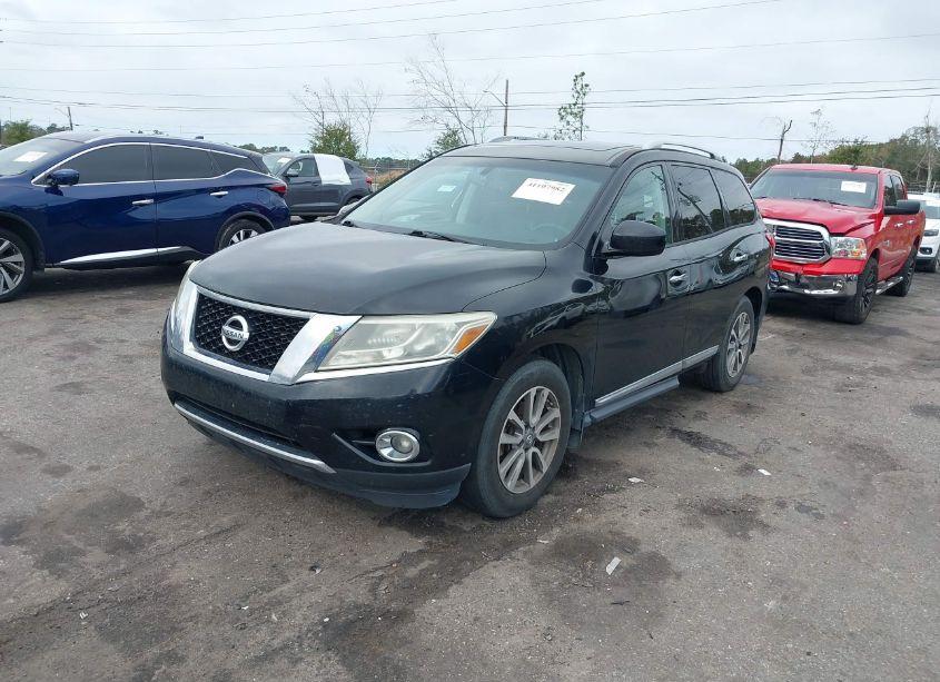 Photo 2 of 2014 Nissan Pathfinder SL (VIN 5N1AR2MN8EC684342)