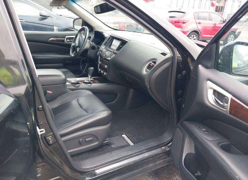 Photo 5 of 2014 Nissan Pathfinder SL (VIN 5N1AR2MN8EC684342)