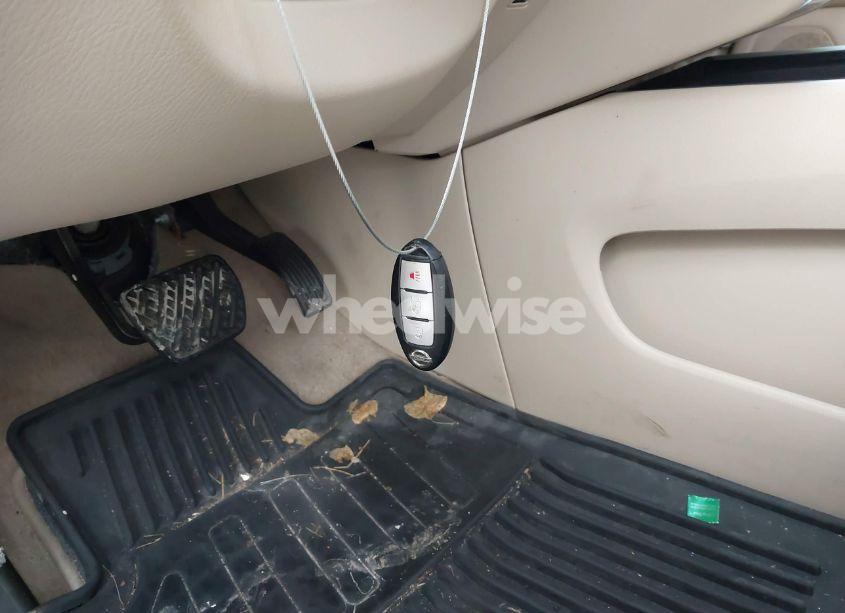 Photo 11 of 2014 Nissan Pathfinder SV (VIN 5N1AR2MN8EC708686)