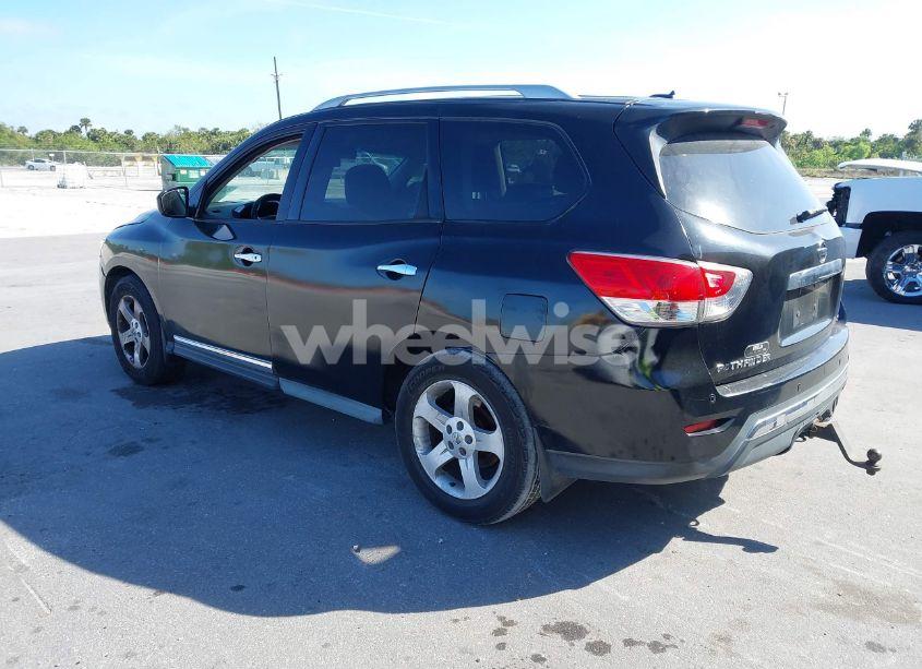 Photo 3 of 2014 Nissan Pathfinder SL (VIN 5N1AR2MN8EC720644)