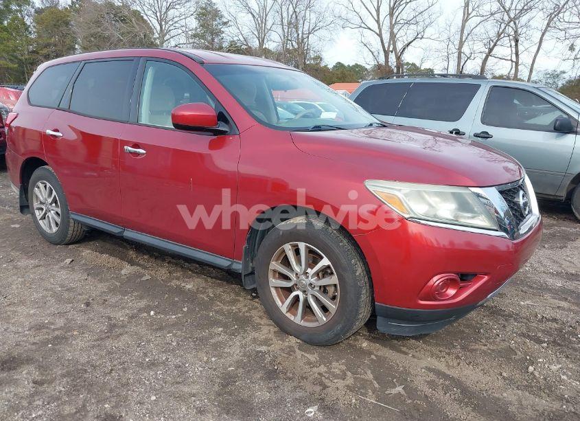 2014 Nissan Pathfinder S (VIN 5N1AR2MN8EC725410) main photo