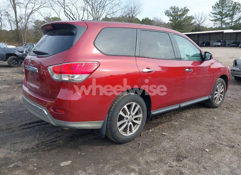 Photo 4 of 2014 Nissan Pathfinder S (VIN 5N1AR2MN8EC725410)