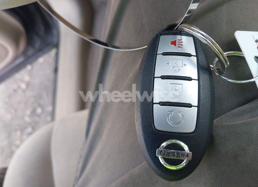 Photo 11 of 2015 Nissan Pathfinder SV (VIN 5N1AR2MN8FC615197)