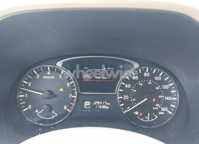 Photo 7 of 2015 Nissan Pathfinder SV (VIN 5N1AR2MN8FC615197)