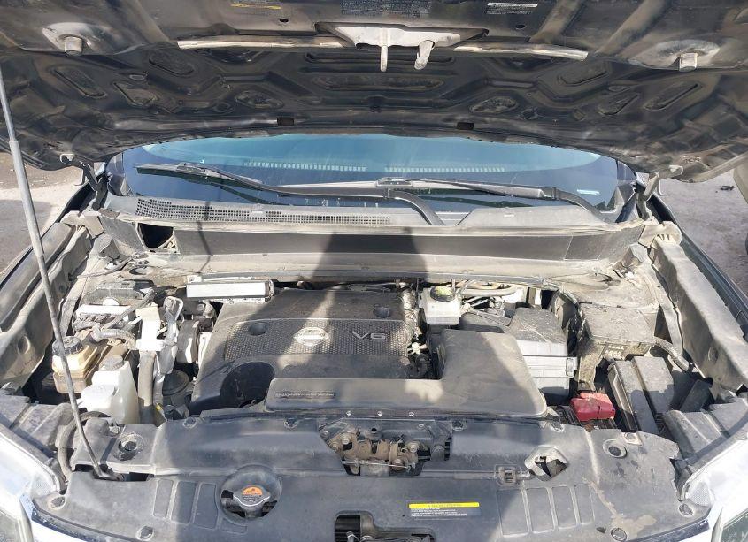 Photo 10 of 2015 Nissan Pathfinder SV (VIN 5N1AR2MN8FC628029)