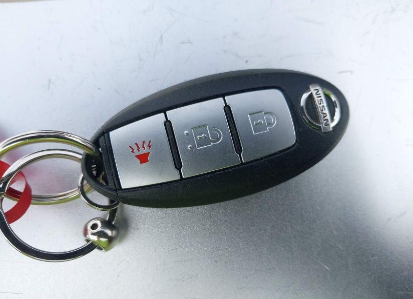 Photo 11 of 2015 Nissan Pathfinder SV (VIN 5N1AR2MN8FC628029)