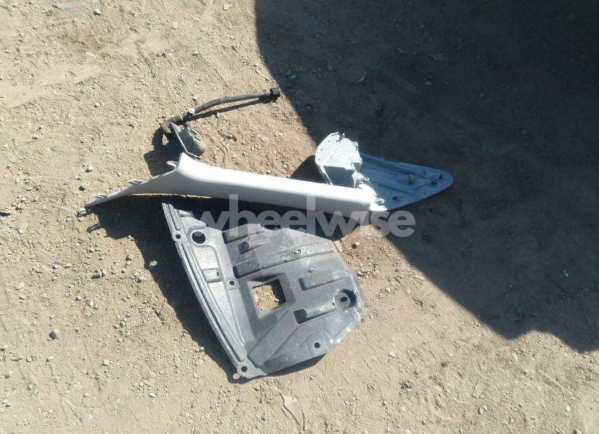 Photo 12 of 2015 Nissan Pathfinder S (VIN 5N1AR2MN8FC658082)