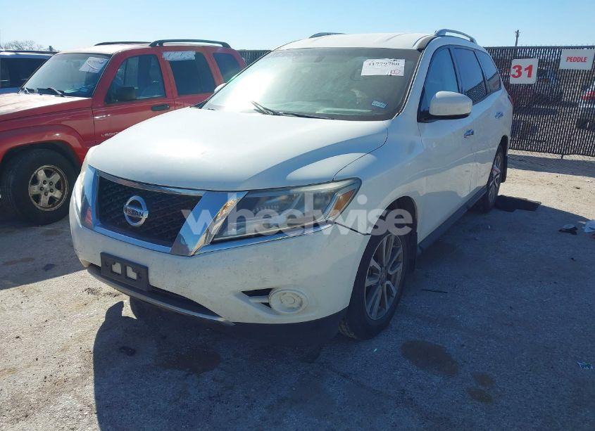 Photo 6 of 2015 Nissan Pathfinder S (VIN 5N1AR2MN8FC668305)