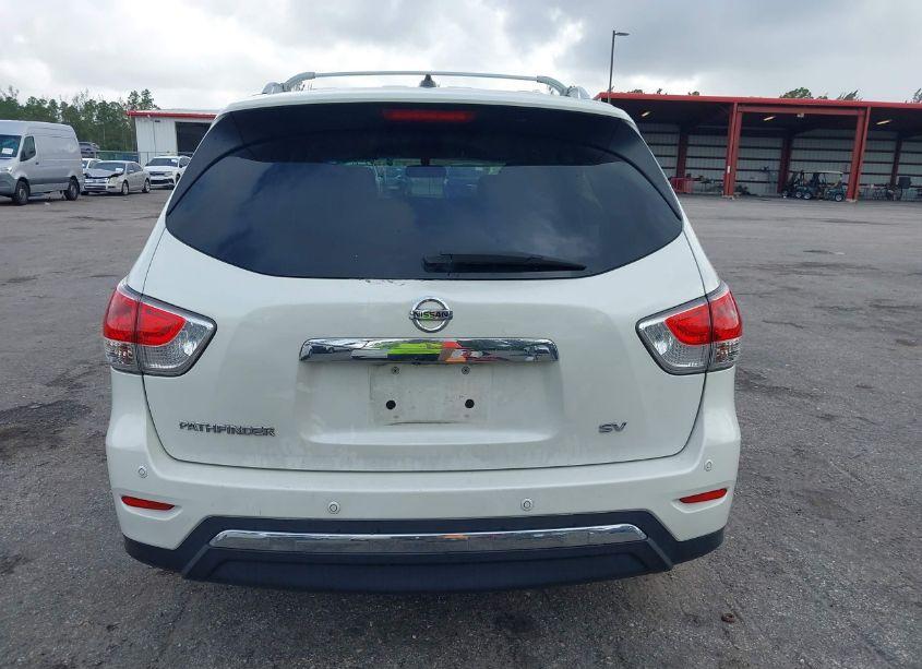 Photo 17 of 2015 Nissan Pathfinder SV (VIN 5N1AR2MN8FC704980)