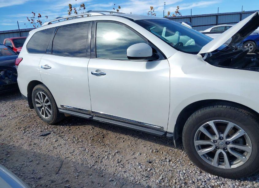 Photo 13 of 2015 Nissan Pathfinder SL (VIN 5N1AR2MN8FC711265)