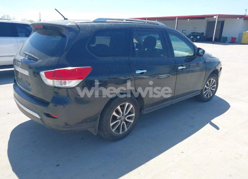 Photo 4 of 2015 Nissan Pathfinder S (VIN 5N1AR2MN8FC720726)