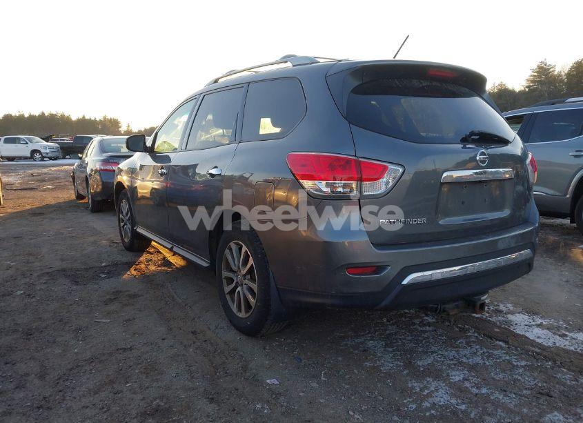 Photo 3 of 2015 Nissan Pathfinder S (VIN 5N1AR2MN8FC723531)
