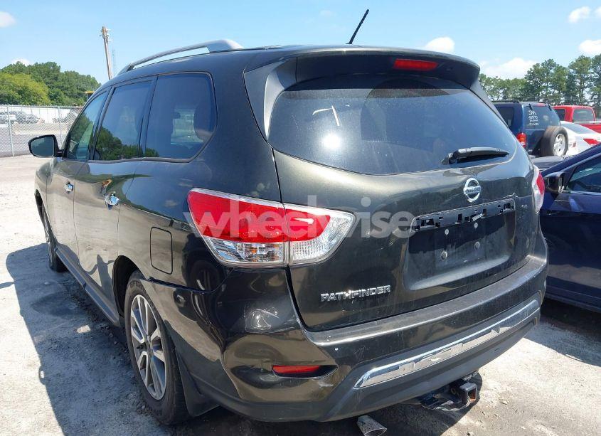 Photo 3 of 2015 Nissan Pathfinder S (VIN 5N1AR2MN8FC723996)