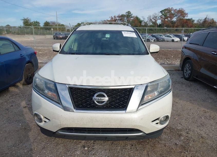 Photo 12 of 2016 Nissan Pathfinder SL (VIN 5N1AR2MN8GC623561)