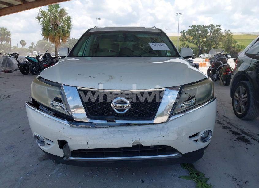 Photo 12 of 2016 Nissan Pathfinder SV (VIN 5N1AR2MN8GC637220)