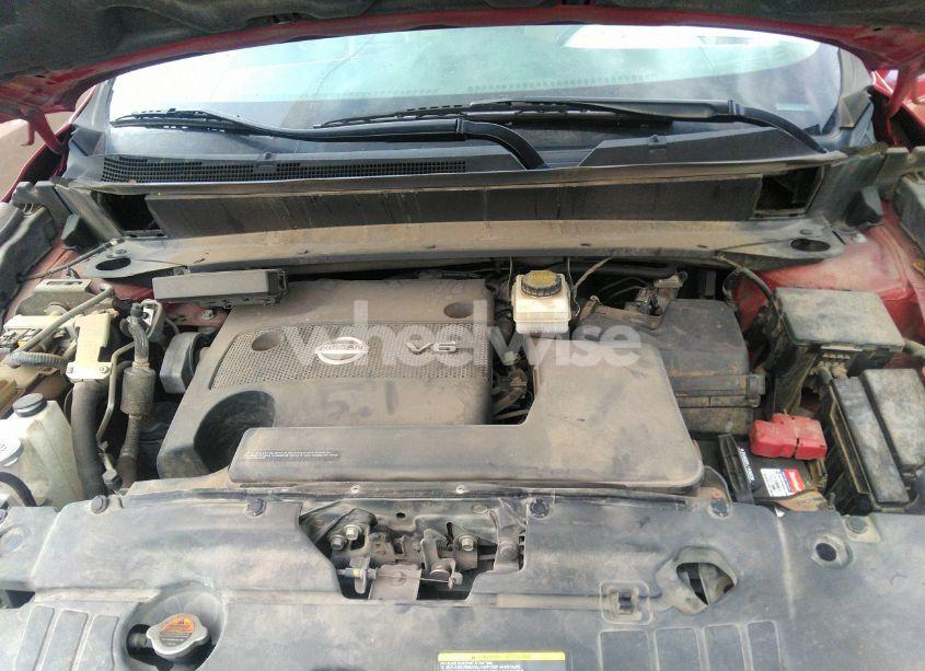 Photo 10 of 2016 Nissan Pathfinder PLATINUM/SV/S/SL (VIN 5N1AR2MN8GC647584)