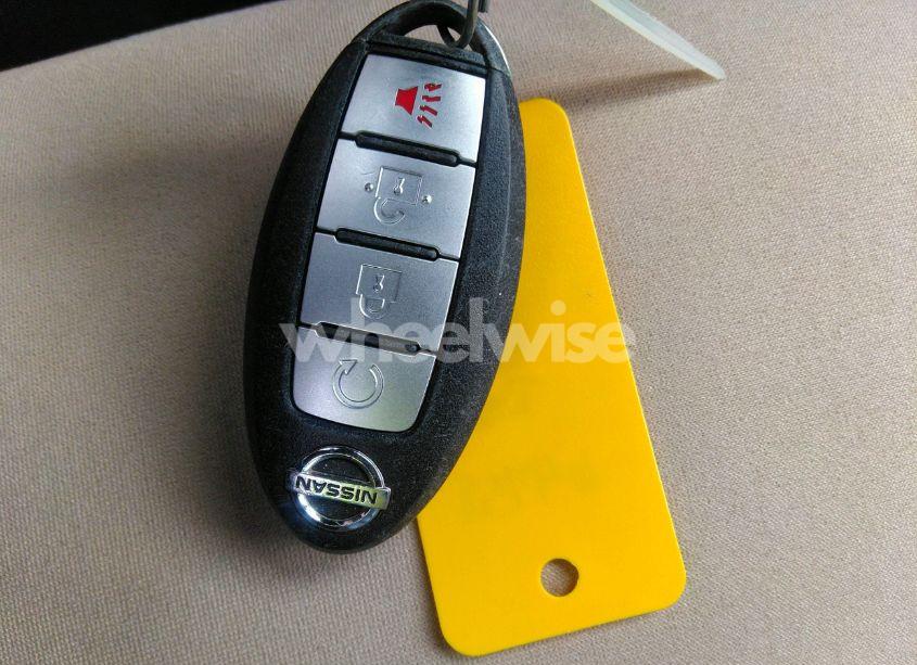 Photo 11 of 2016 Nissan Pathfinder PLATINUM/SV/S/SL (VIN 5N1AR2MN8GC647584)