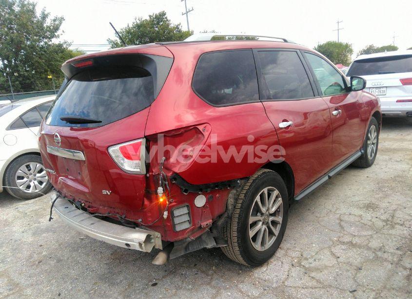 Photo 4 of 2016 Nissan Pathfinder PLATINUM/SV/S/SL (VIN 5N1AR2MN8GC647584)