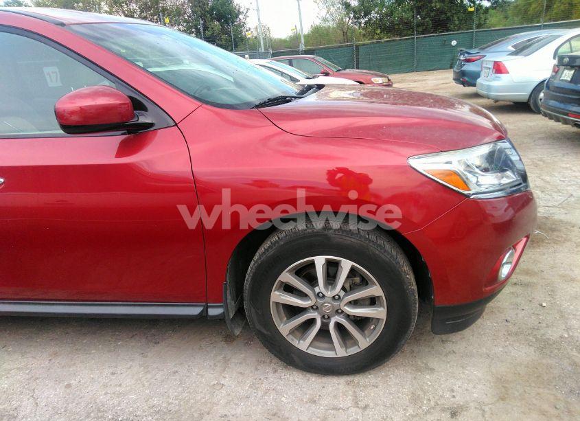 Photo 5 of 2016 Nissan Pathfinder PLATINUM/SV/S/SL (VIN 5N1AR2MN8GC647584)