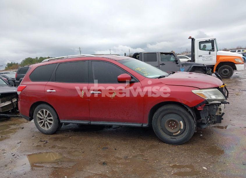 Photo 14 of 2016 Nissan Pathfinder PLATINUM/S/SL/SV (VIN 5N1AR2MN8GC654499)