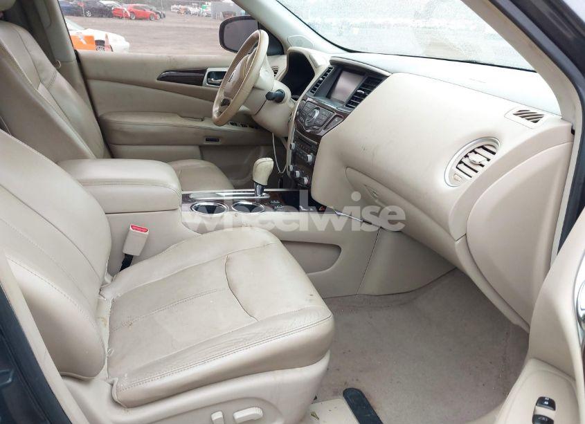 Photo 5 of 2013 Nissan Pathfinder SL (VIN 5N1AR2MN9DC612970)