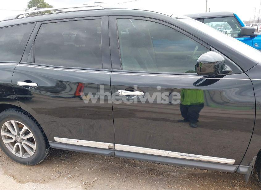 Photo 13 of 2013 Nissan Pathfinder SL (VIN 5N1AR2MN9DC615402)