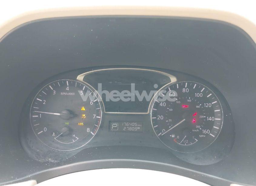 Photo 7 of 2013 Nissan Pathfinder SL (VIN 5N1AR2MN9DC615402)