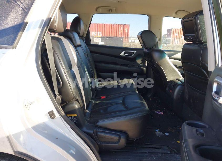 Photo 8 of 2013 Nissan Pathfinder SL (VIN 5N1AR2MN9DC638176)