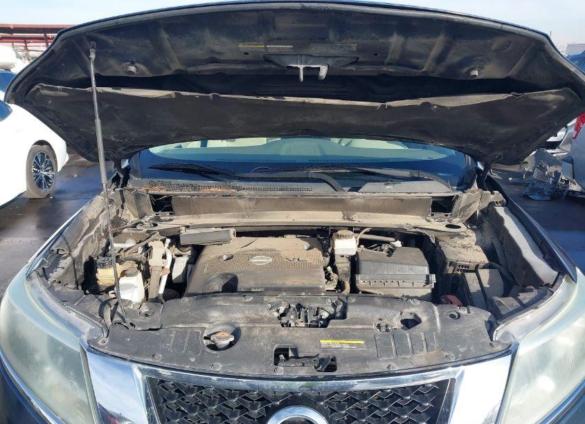 Photo 10 of 2013 Nissan Pathfinder SV (VIN 5N1AR2MN9DC643409)