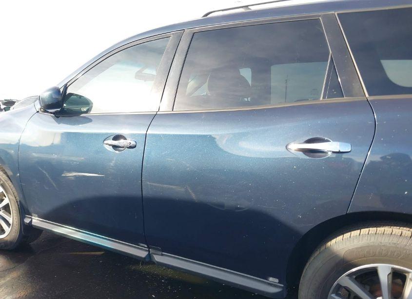 Photo 14 of 2013 Nissan Pathfinder SV (VIN 5N1AR2MN9DC643409)