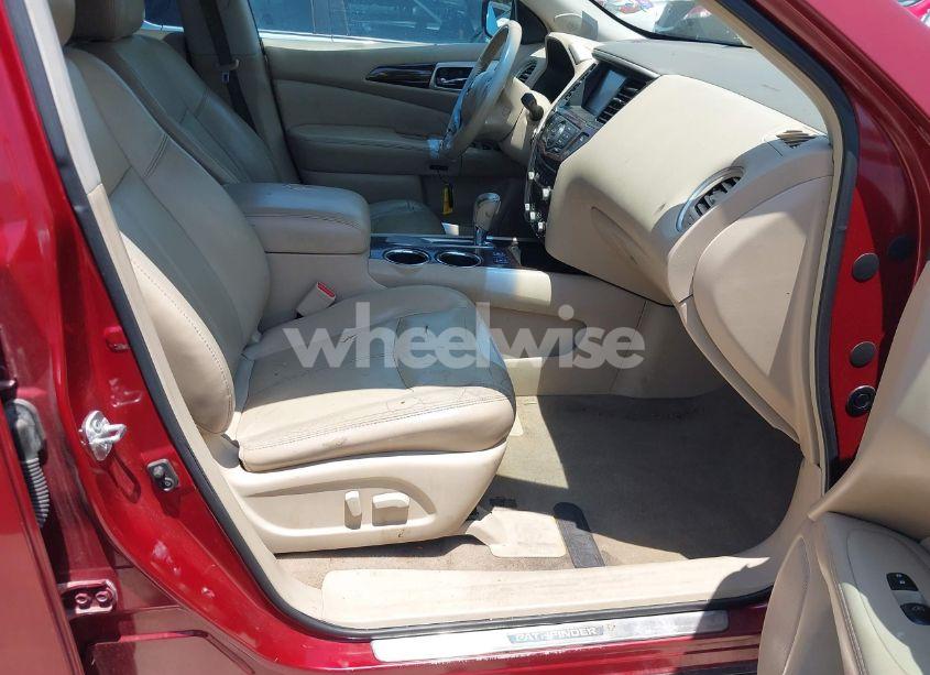 Photo 5 of 2013 Nissan Pathfinder SL (VIN 5N1AR2MN9DC661067)