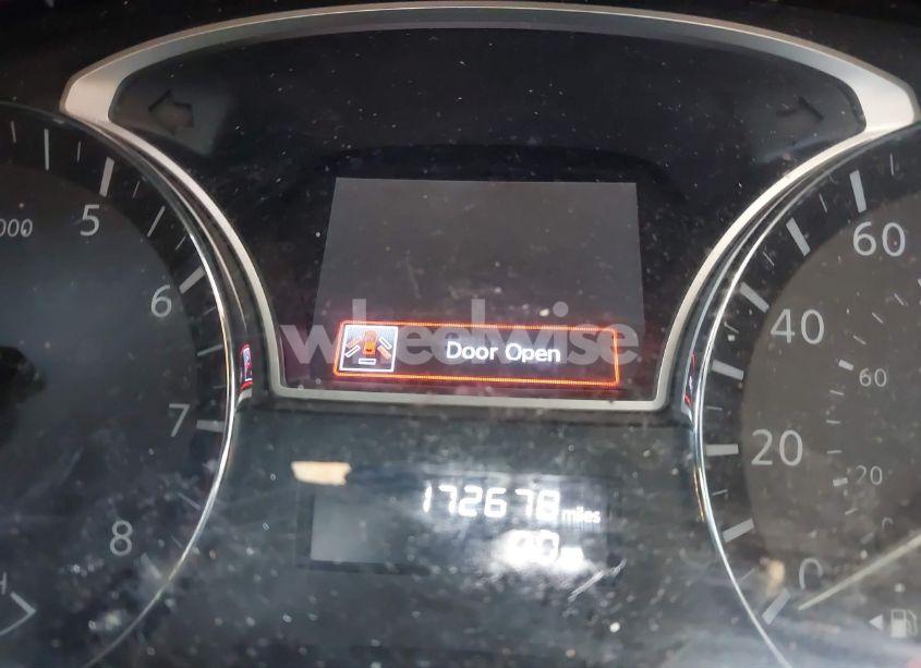 Photo 7 of 2013 Nissan Pathfinder SV (VIN 5N1AR2MN9DC672800)