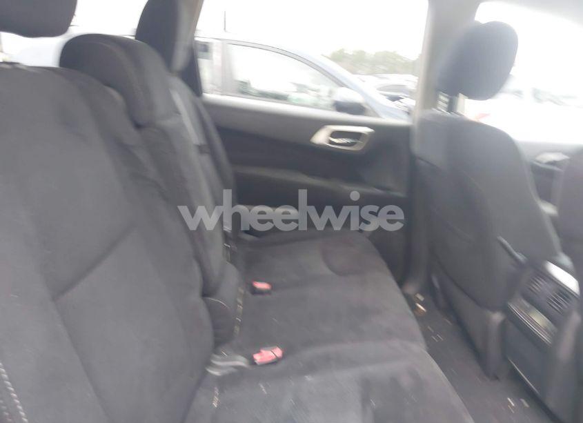 Photo 8 of 2014 Nissan Pathfinder S (VIN 5N1AR2MN9EC643637)