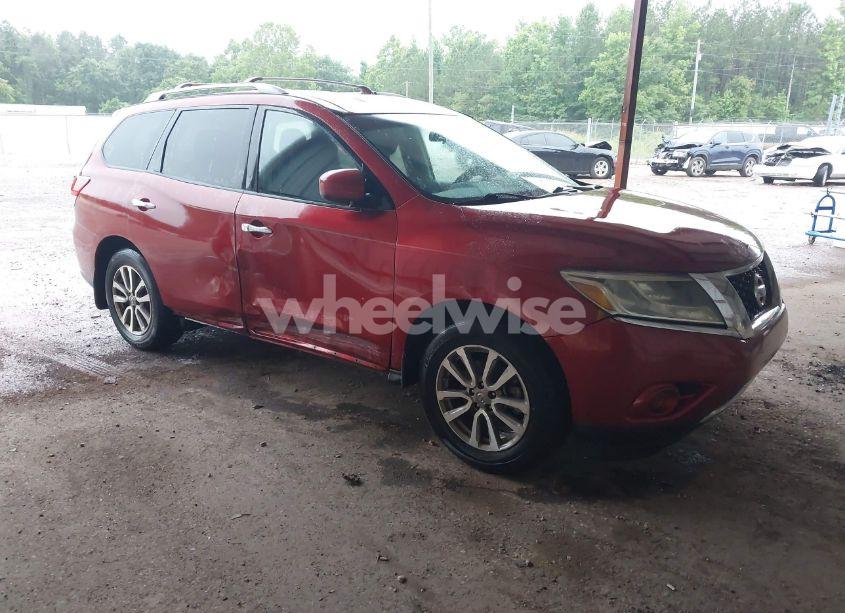2014 Nissan Pathfinder S (VIN 5N1AR2MN9EC647123) main photo