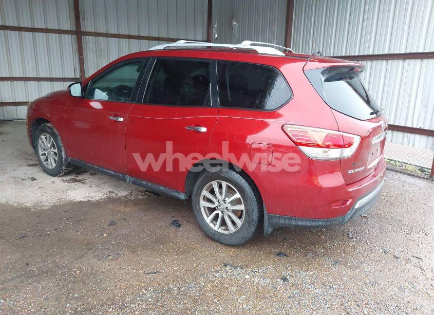 Photo 3 of 2014 Nissan Pathfinder S (VIN 5N1AR2MN9EC647123)