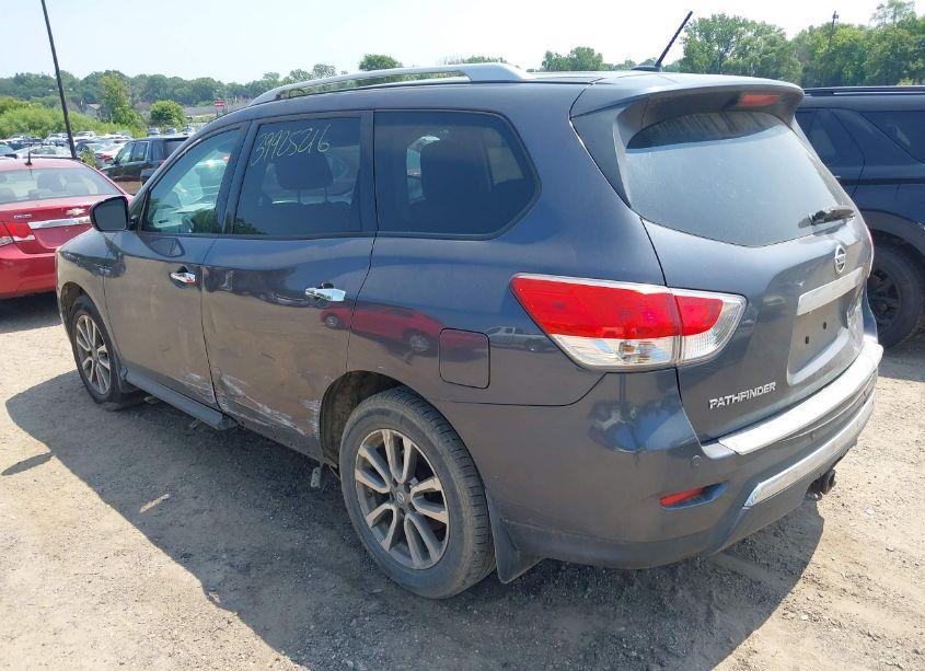 Photo 3 of 2014 Nissan Pathfinder SV (VIN 5N1AR2MN9EC654041)