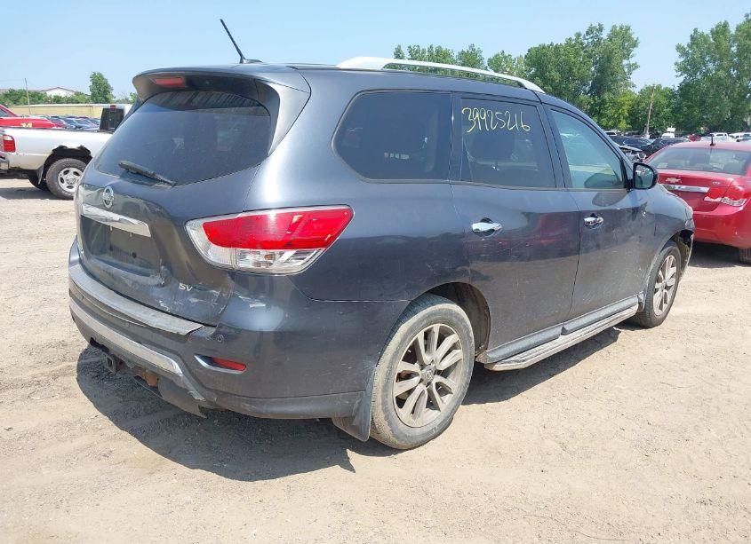 Photo 4 of 2014 Nissan Pathfinder SV (VIN 5N1AR2MN9EC654041)