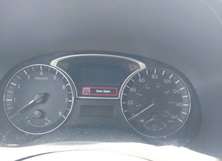 Photo 7 of 2014 Nissan Pathfinder SV (VIN 5N1AR2MN9EC654041)