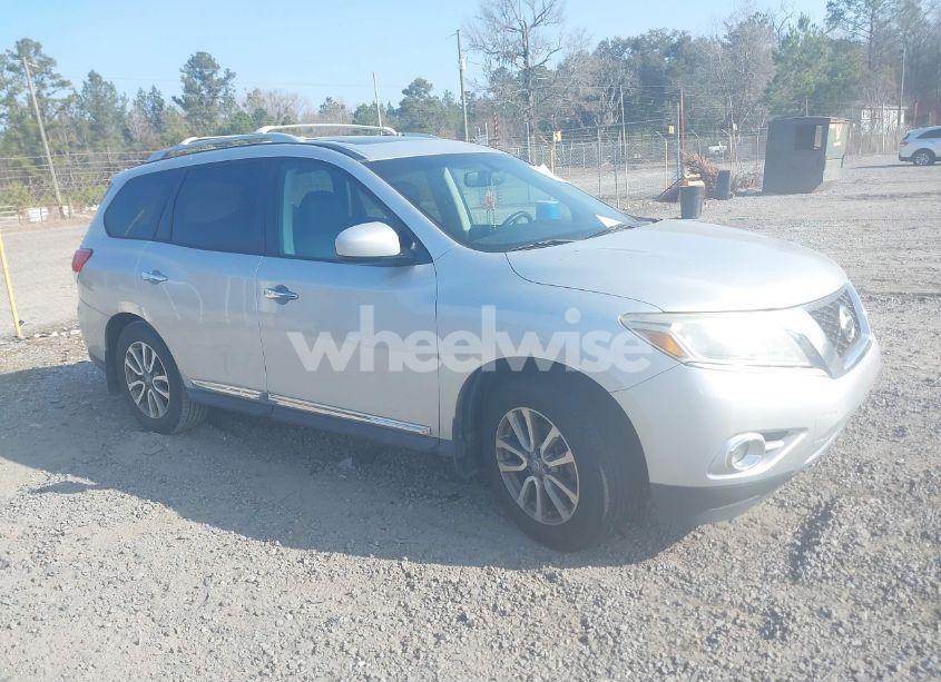 2014 Nissan Pathfinder SL (VIN 5N1AR2MN9EC665895) main photo