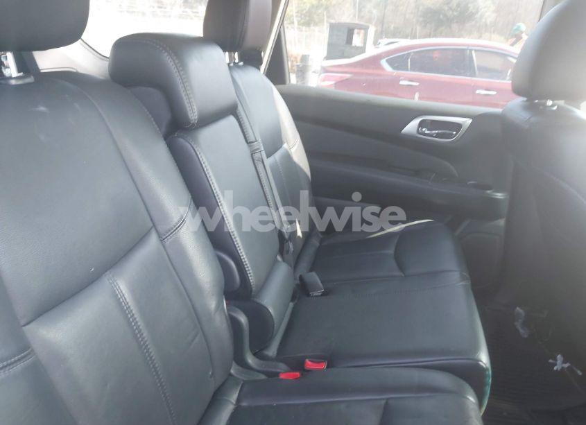 Photo 8 of 2014 Nissan Pathfinder SL (VIN 5N1AR2MN9EC665895)