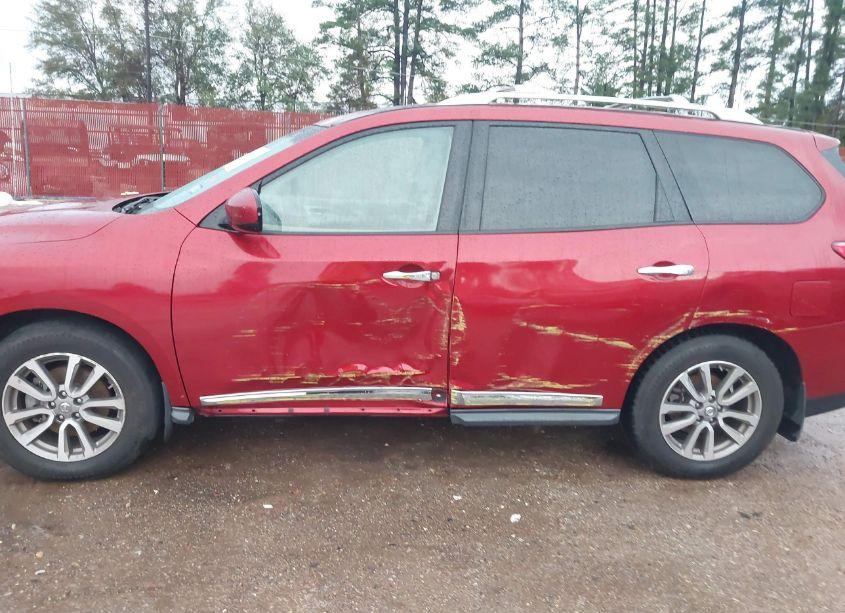 Photo 6 of 2014 Nissan Pathfinder SL (VIN 5N1AR2MN9EC685497)