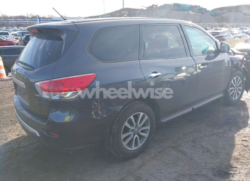 Photo 4 of 2014 Nissan Pathfinder S (VIN 5N1AR2MN9EC721253)