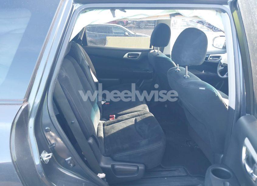 Photo 8 of 2014 Nissan Pathfinder S (VIN 5N1AR2MN9EC721253)