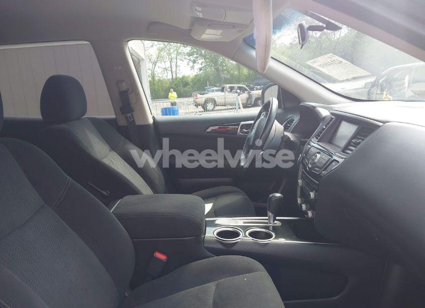 Photo 5 of 2014 Nissan Pathfinder SV (VIN 5N1AR2MN9EC726078)