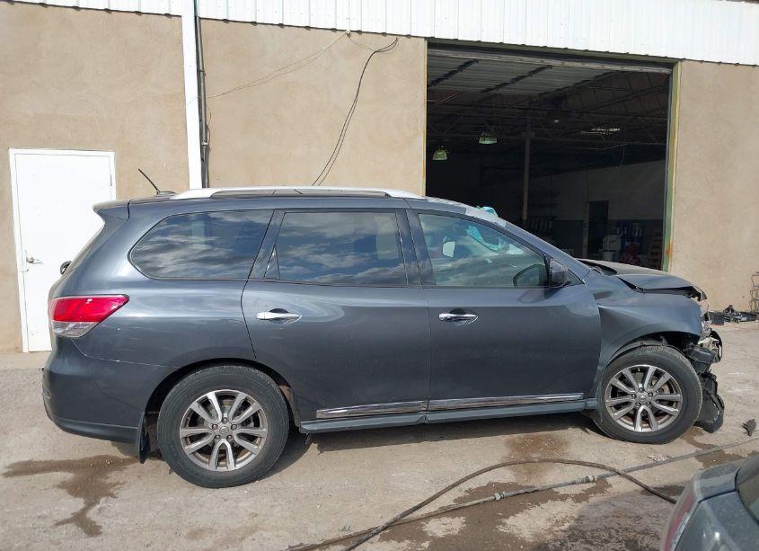 Photo 13 of 2014 Nissan Pathfinder SL (VIN 5N1AR2MN9EC735086)